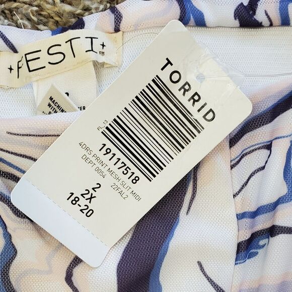 NWT Torrid Festi Blue, Peach & White Watercolor Skirt - Picture 6 of 6